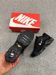 Nike Air Max Plus Utility